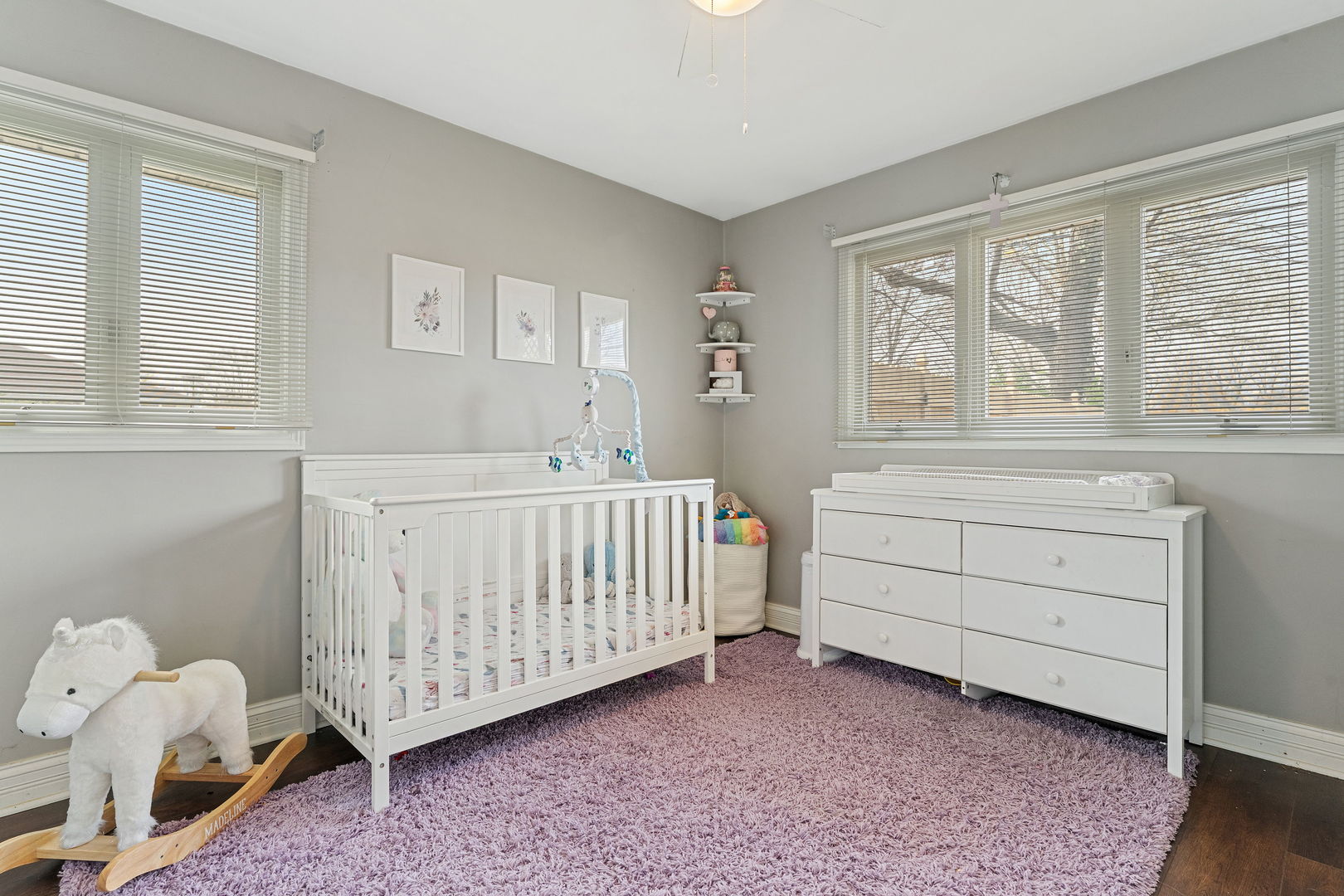 9966 S California Avenue, Evergreen Park, IL 60805