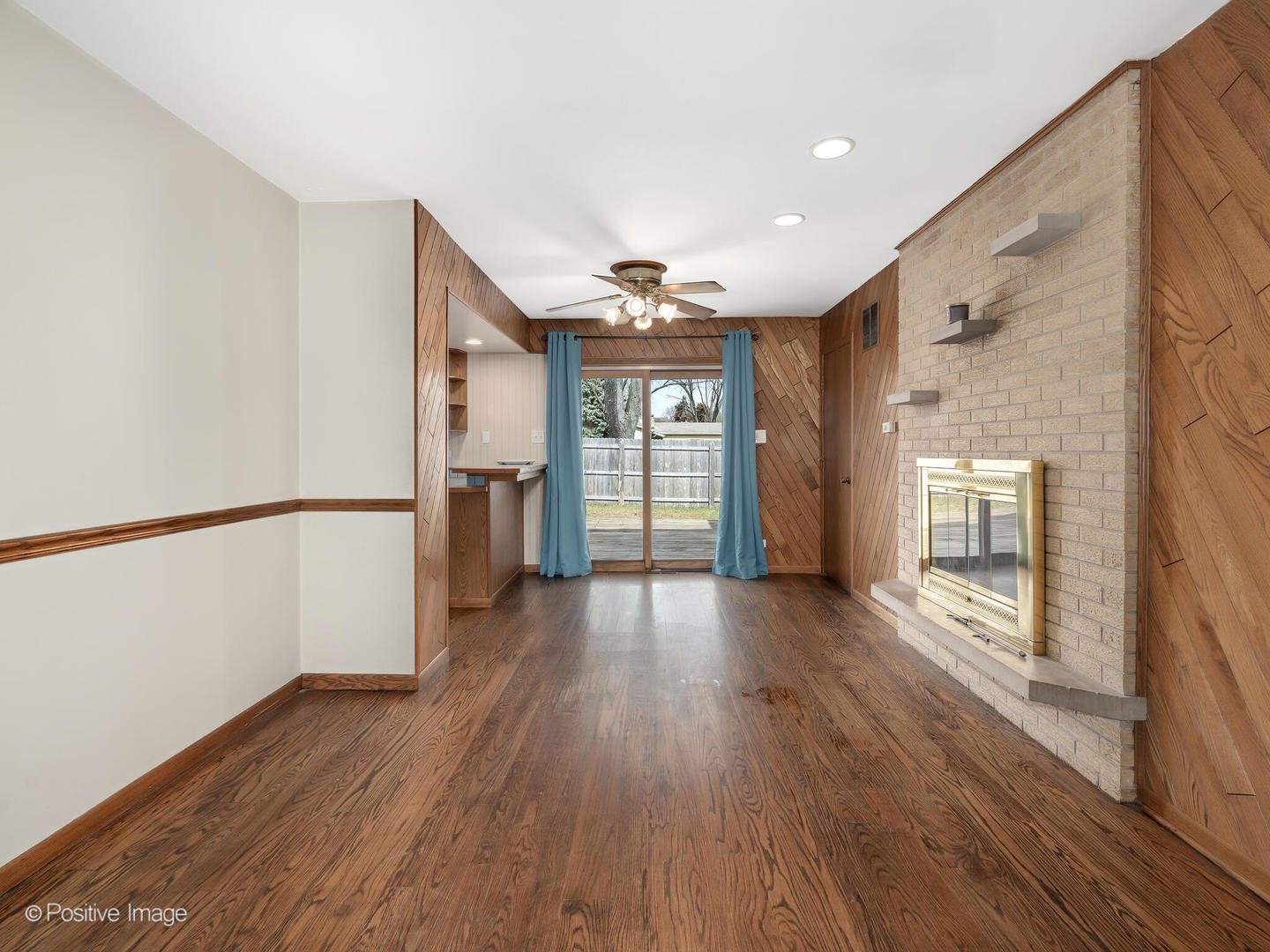 7102 Beechnut Lane, Darien, IL 60561