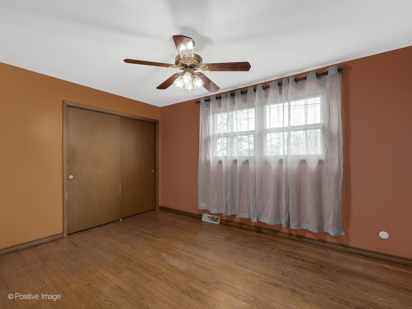 7102 Beechnut Lane, Darien, IL 60561