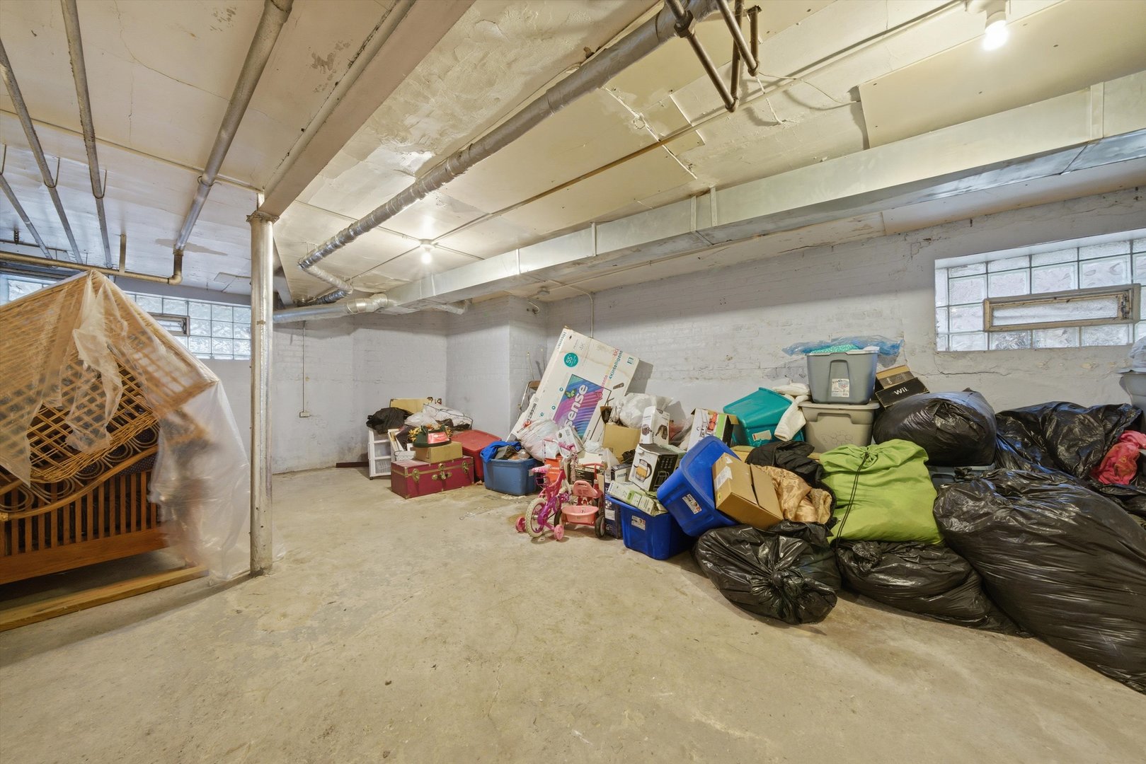 7634 S Phillips Avenue, Chicago, IL 60649