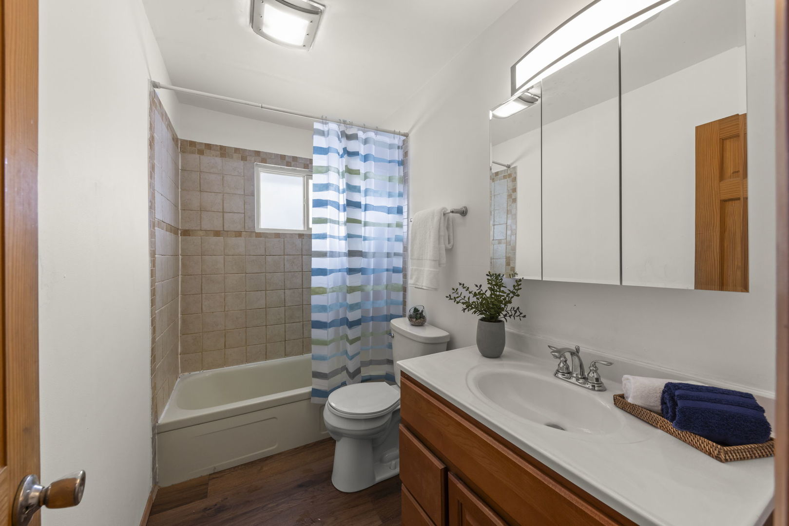 225 E Lincoln Avenue, Glendale Heights, IL 60139