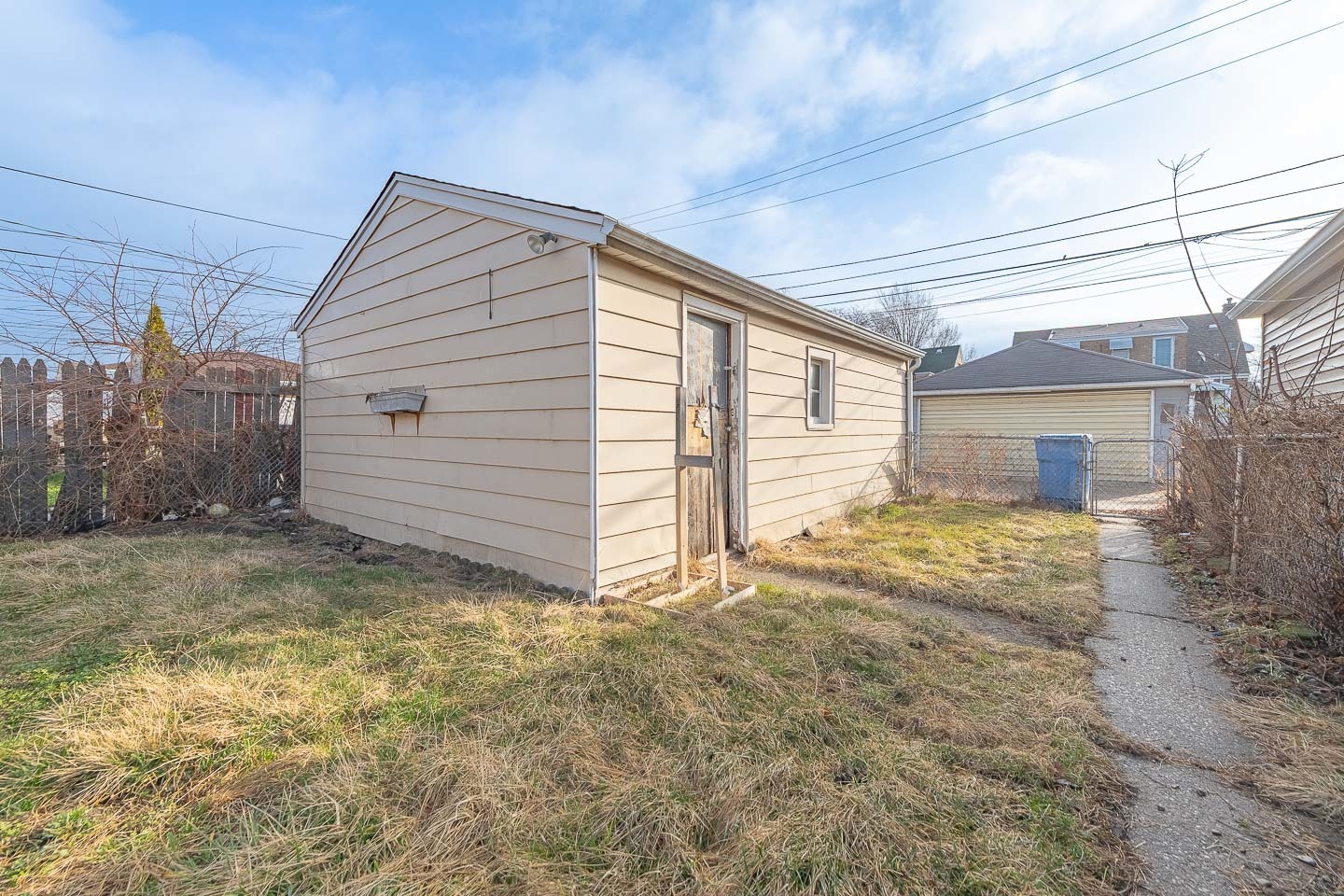 6351 S Kilbourn Avenue, Chicago, IL 60629