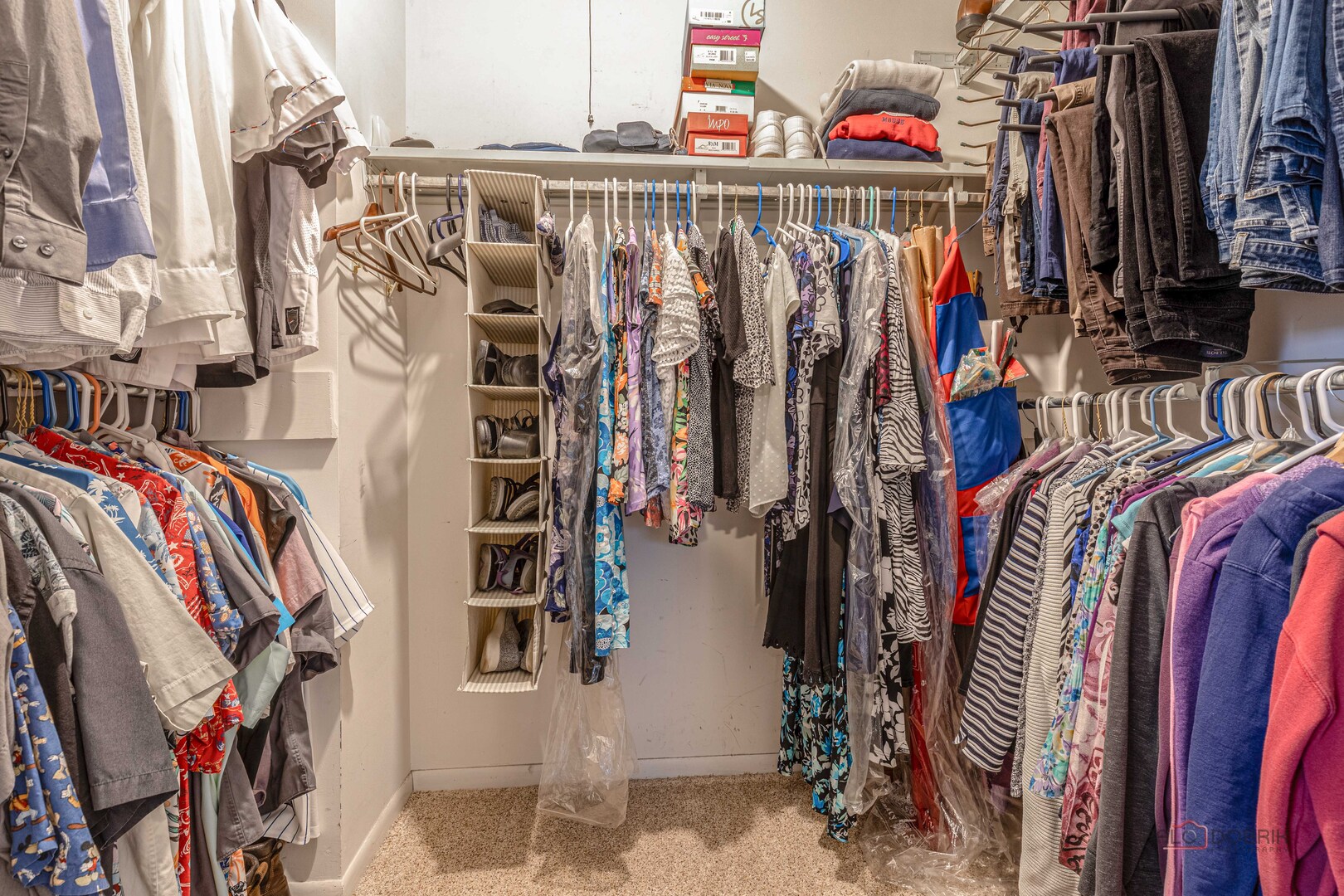 240 Osage Terrace, Buffalo Grove, IL 60089