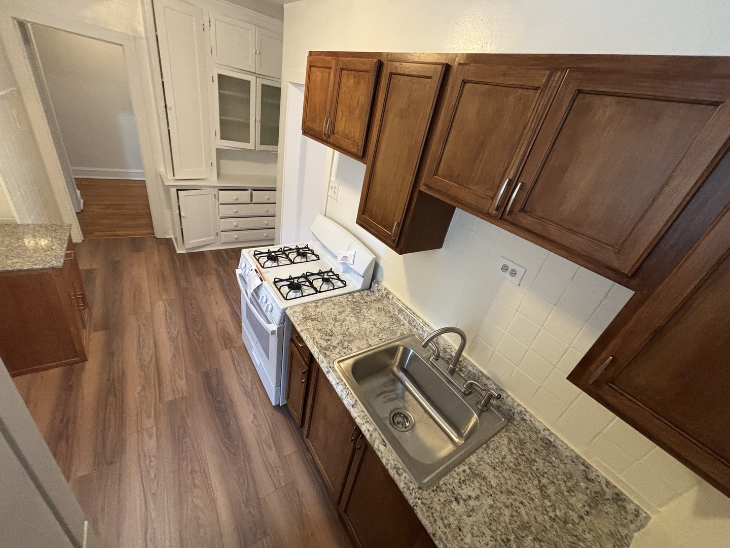 2216 W Thome Avenue #3-A, Chicago, IL 60659