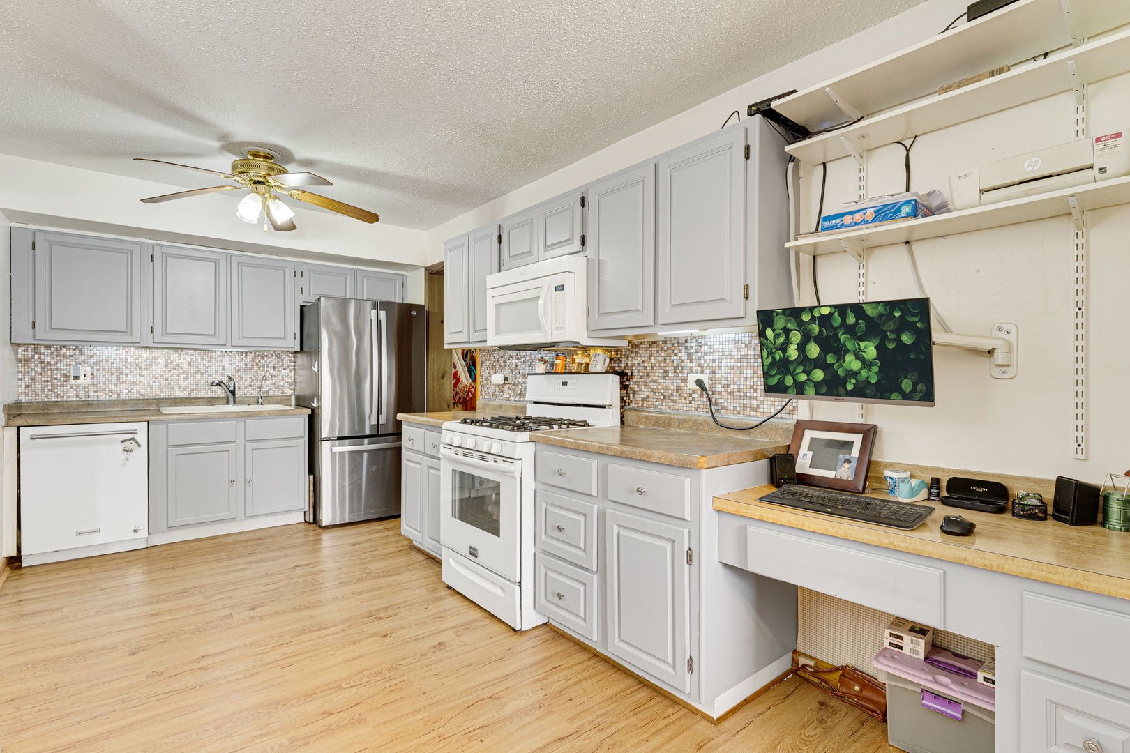 5341 Crescent Lane #D, Oak Forest, IL 60452