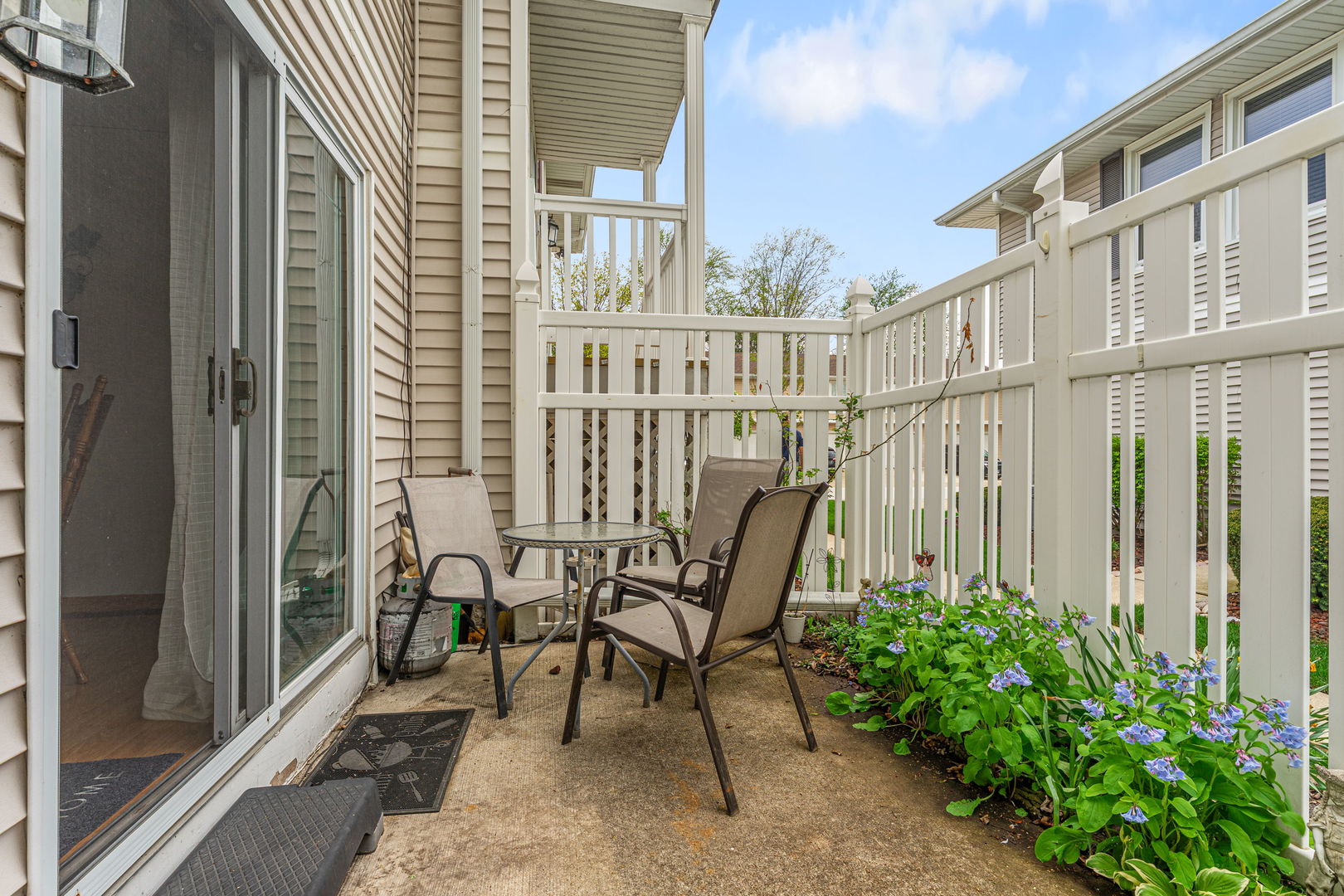 5341 Crescent Lane #D, Oak Forest, IL 60452