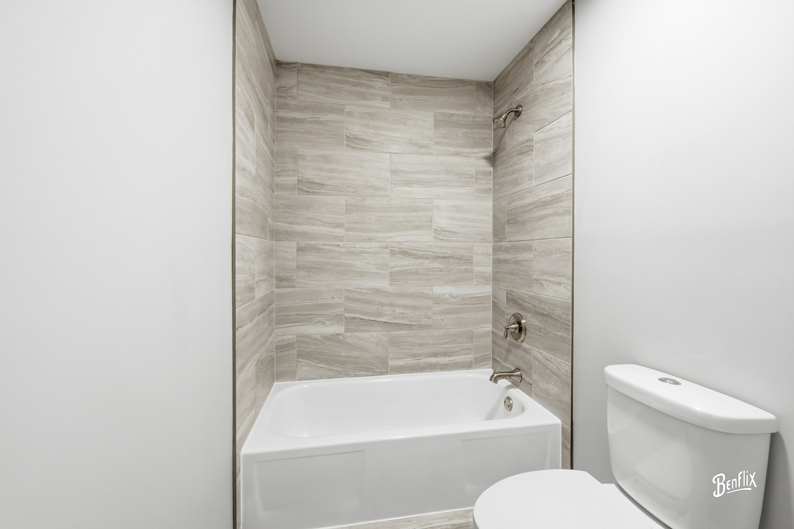 1005 Cooper Court, Buffalo Grove, IL 60089