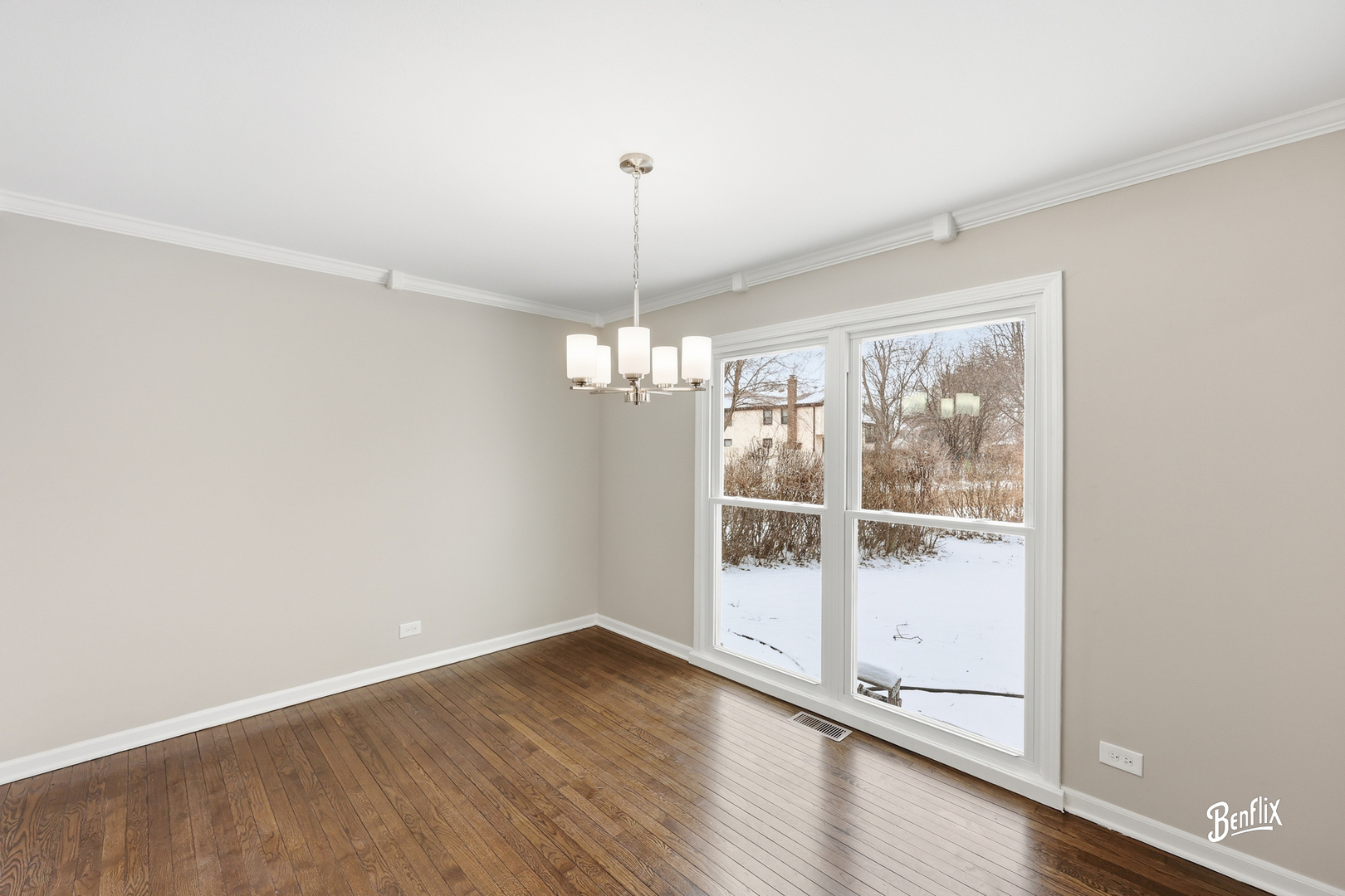 1005 Cooper Court, Buffalo Grove, IL 60089