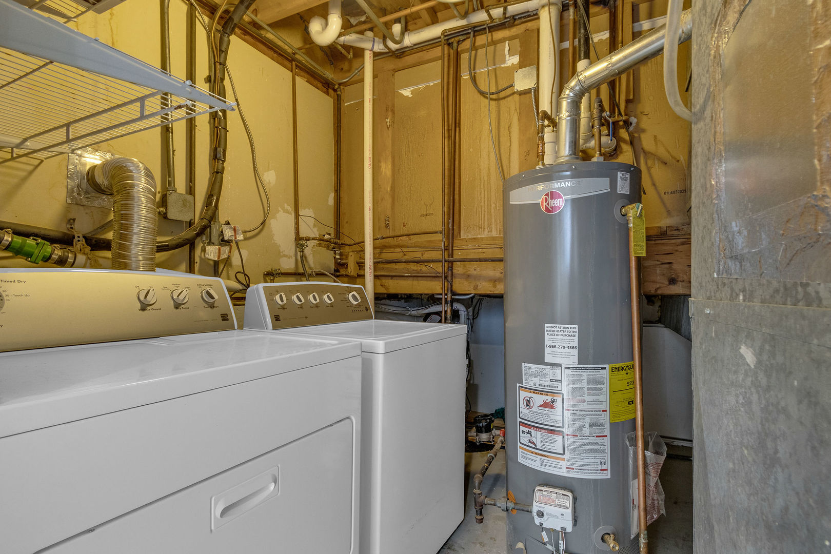 272 E Wrightwood Avenue, Glendale Heights, IL 60139