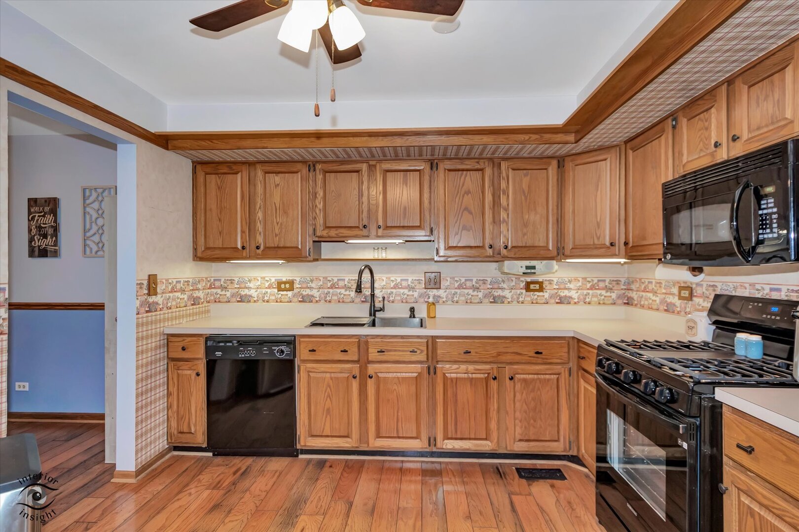 211 Manor Drive, New Lenox, IL 60451