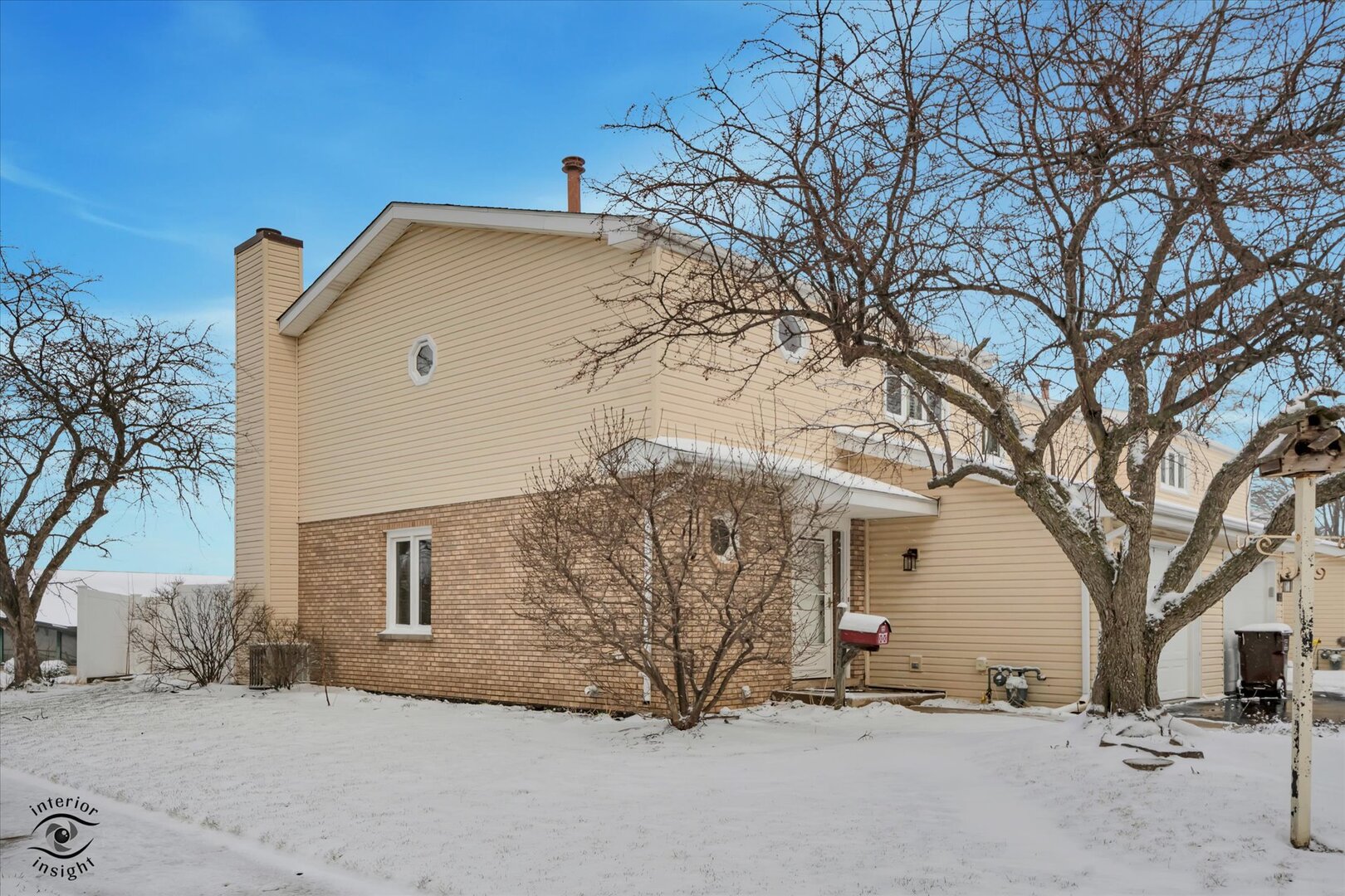 211 Manor Drive, New Lenox, IL 60451