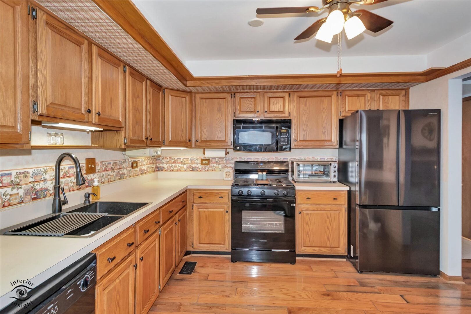 211 Manor Drive, New Lenox, IL 60451