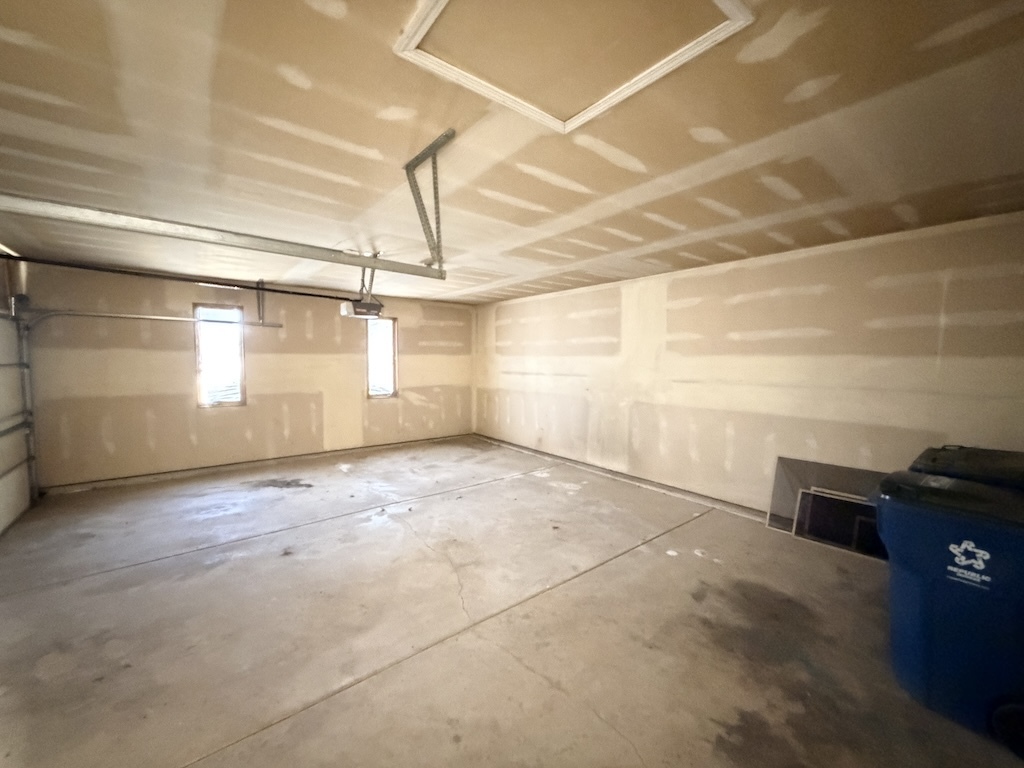 22503 S State Street, Steger, IL 60475