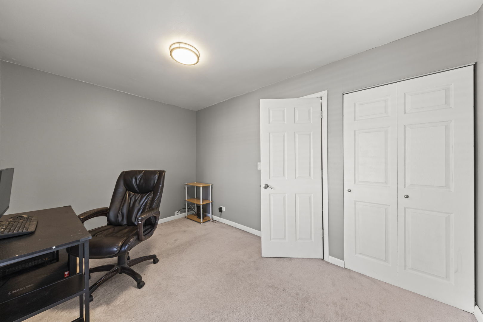 1675 Valley Forge Court #A, Wheaton, IL 60189