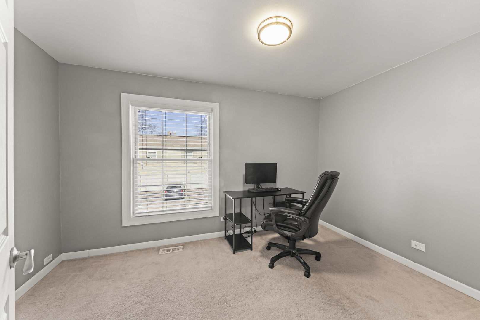 1675 Valley Forge Court #A, Wheaton, IL 60189