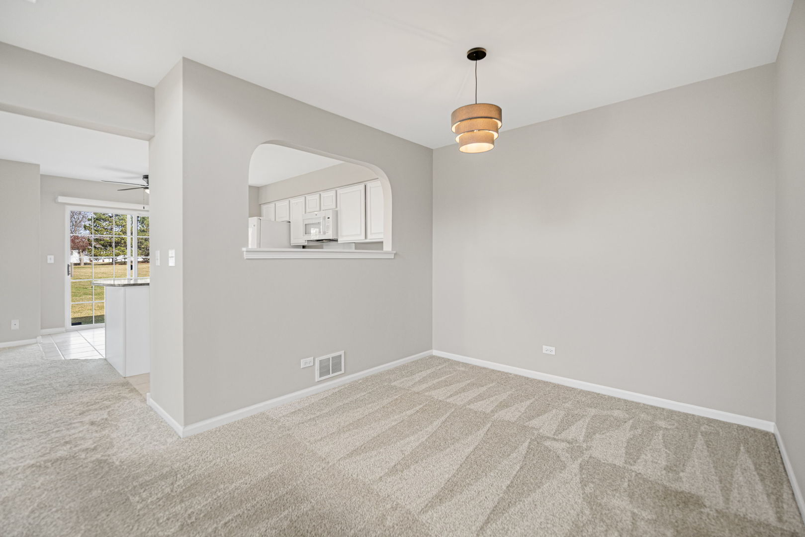 1267 Appaloosa Way, Bartlett, IL 60103