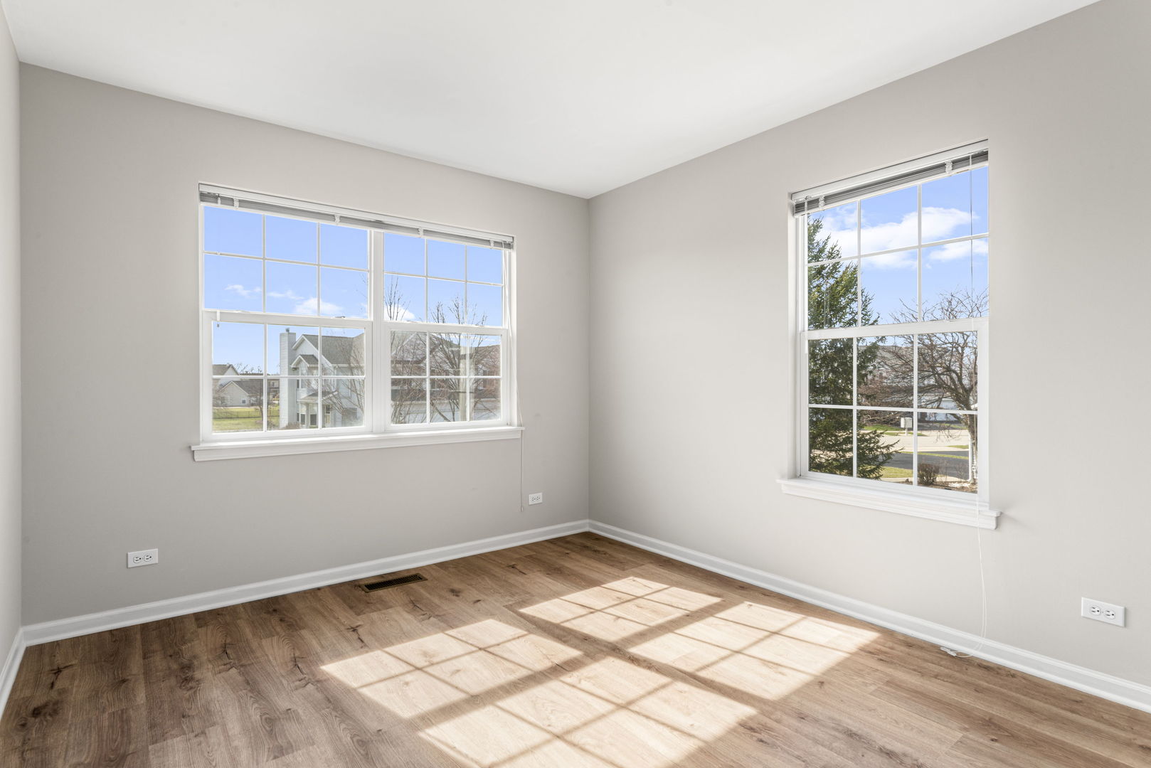 1267 Appaloosa Way, Bartlett, IL 60103