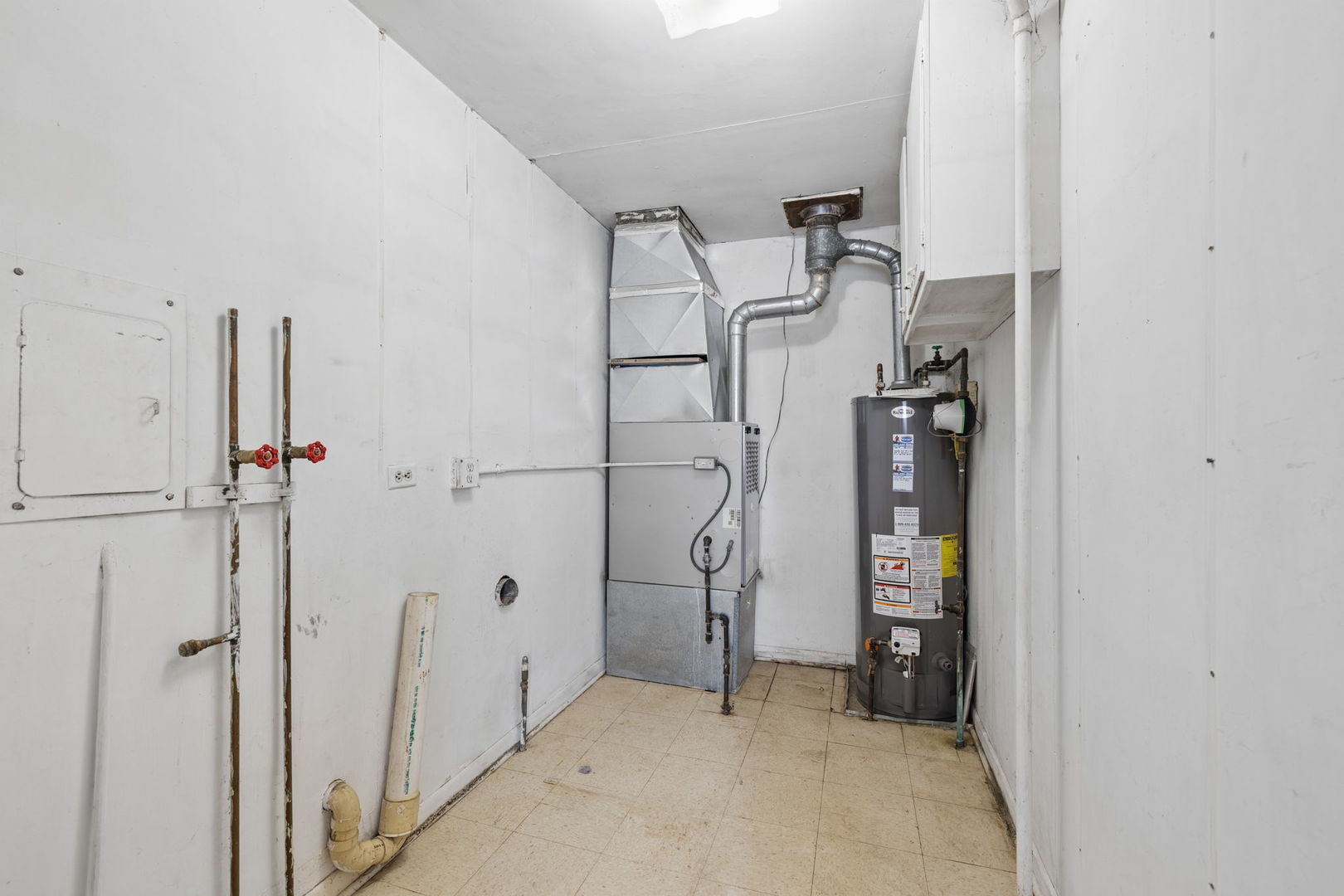 124 N State Street, Glenwood, IL 60425