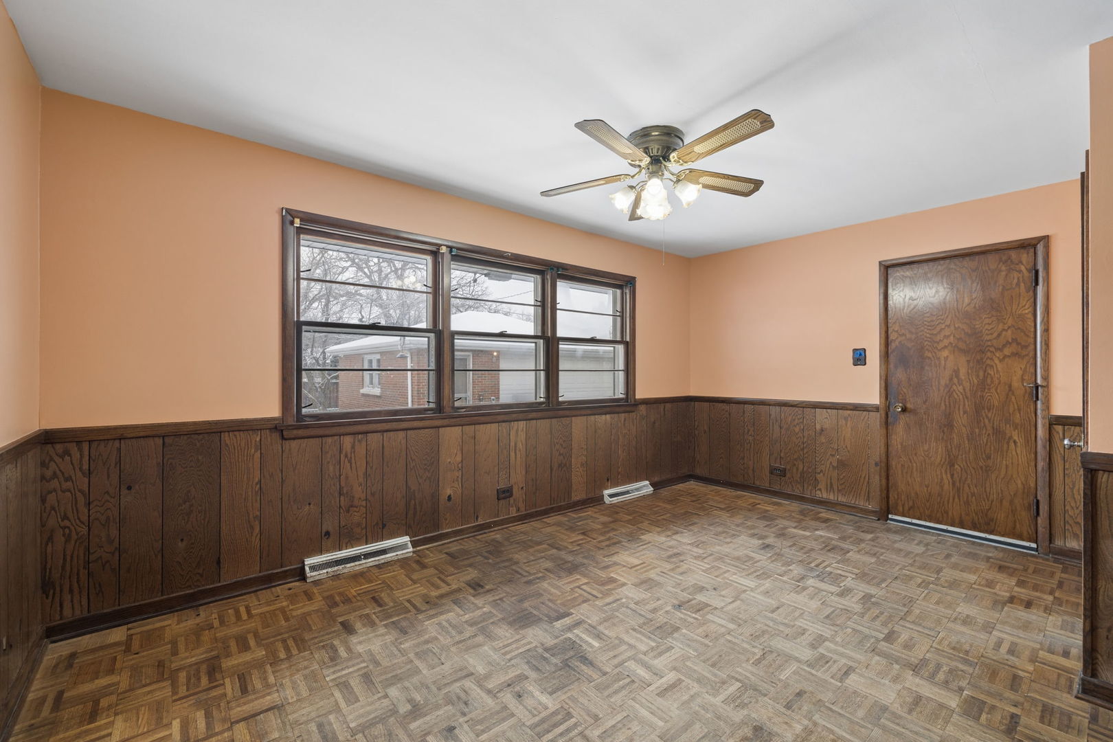 124 N State Street, Glenwood, IL 60425