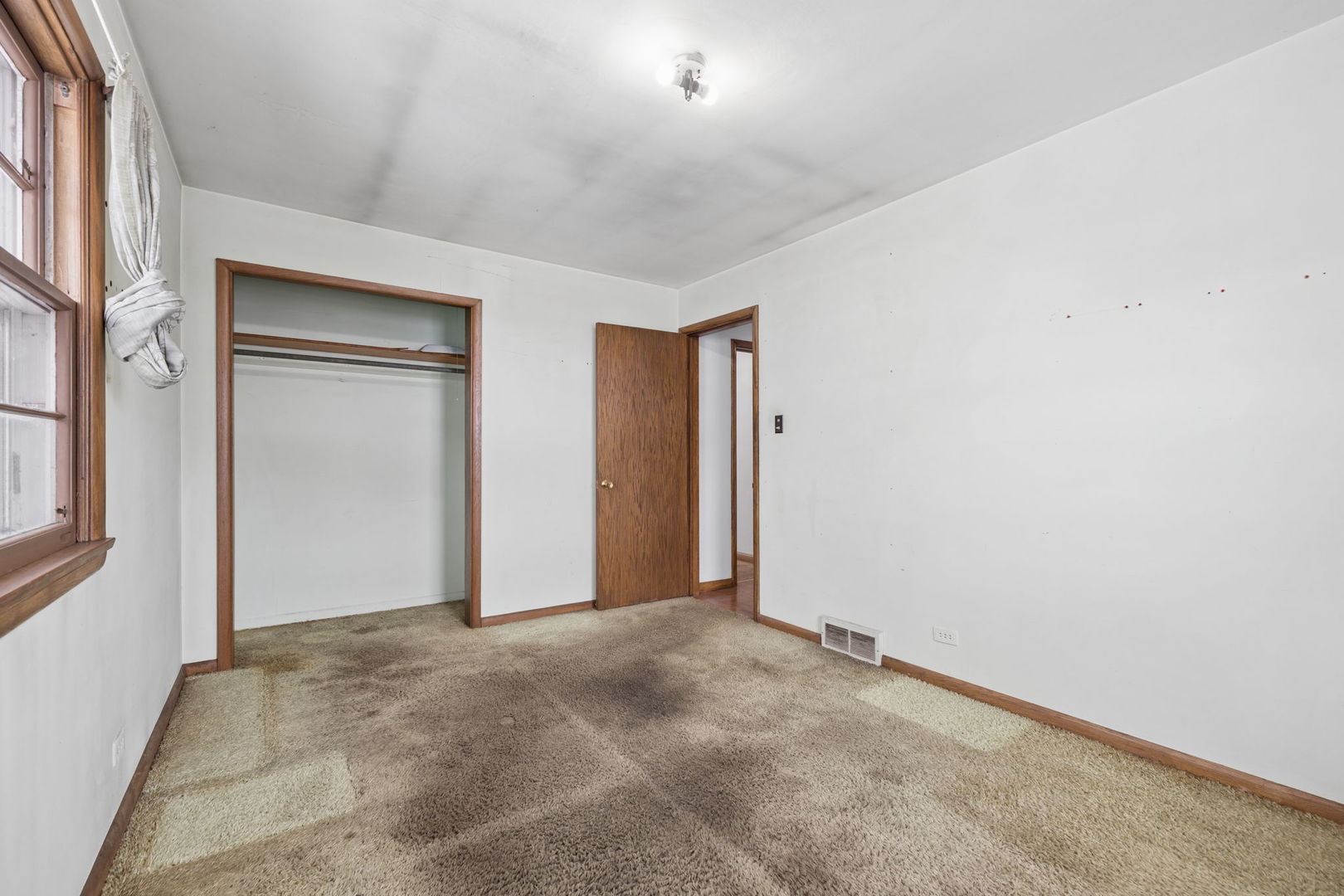 124 N State Street, Glenwood, IL 60425