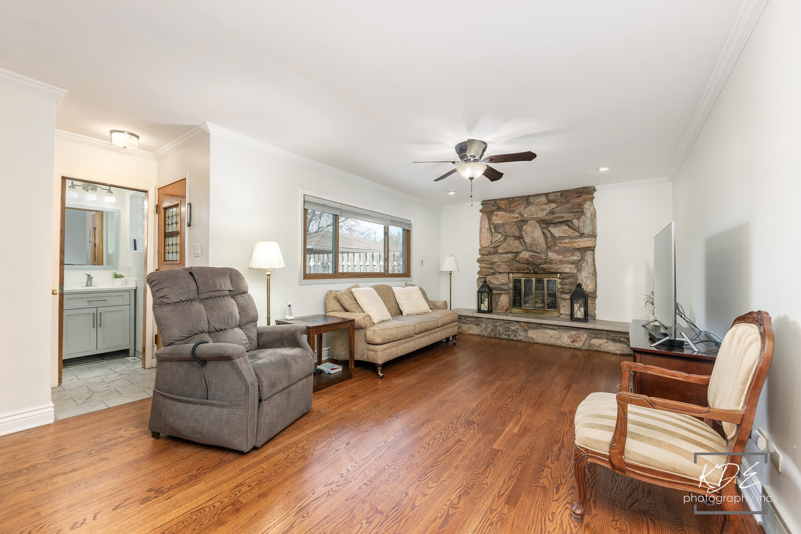 10128 Mansfield Avenue, Oak Lawn, IL 60453