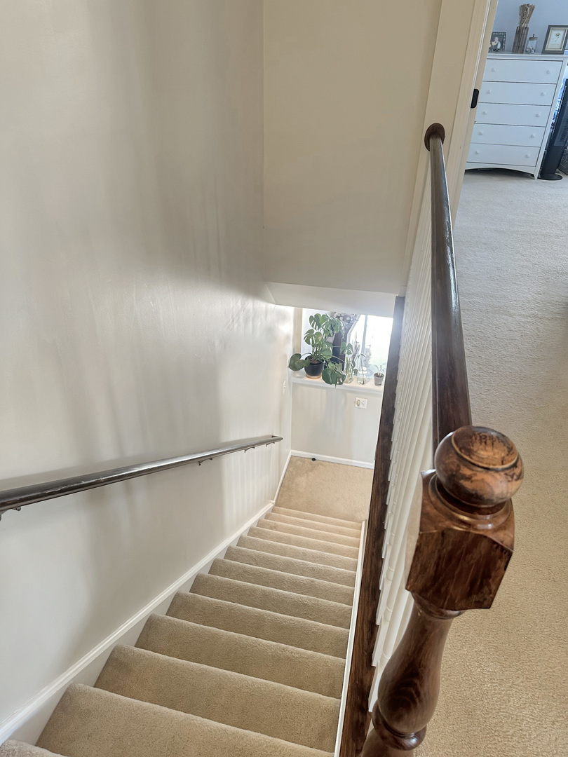 1260 Derry Lane, Pingree Grove, IL 60140