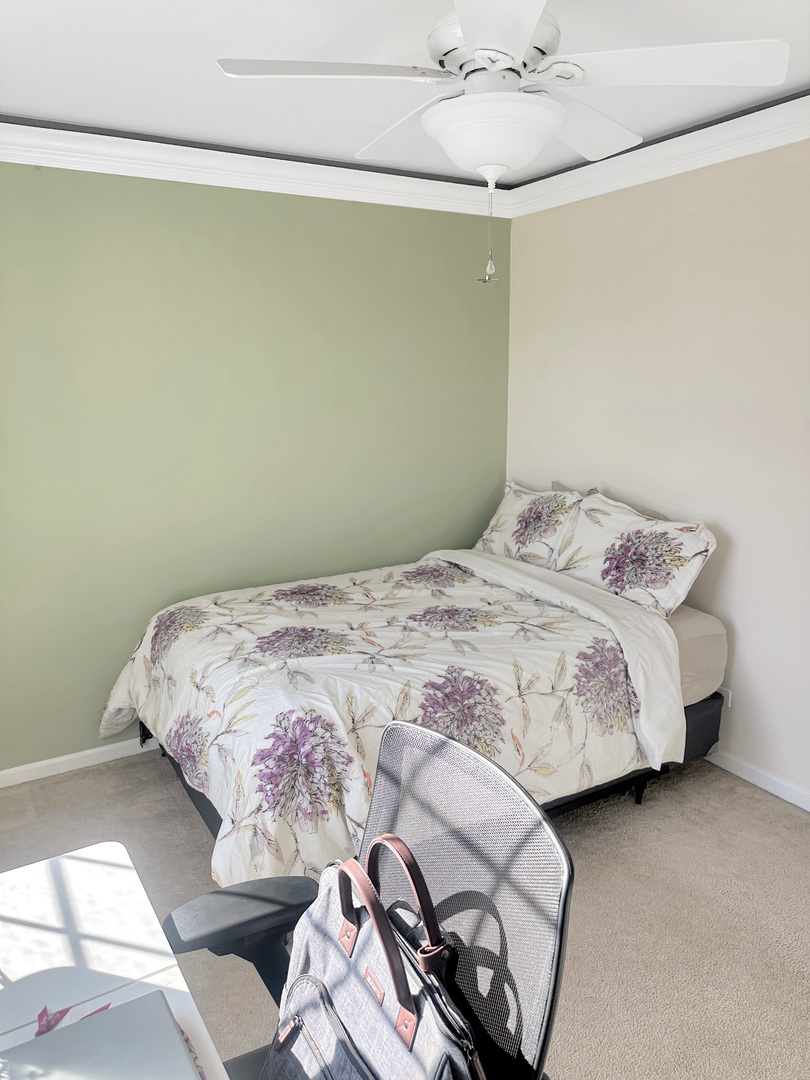 1260 Derry Lane, Pingree Grove, IL 60140