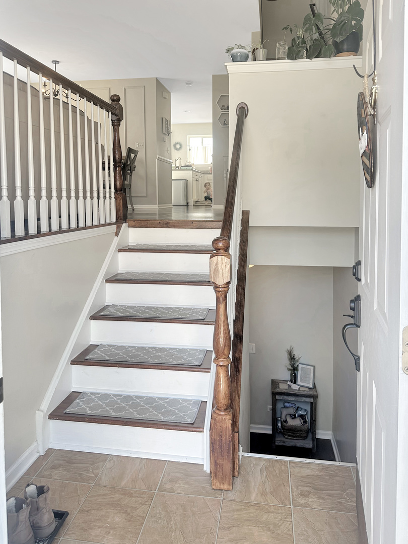 1260 Derry Lane, Pingree Grove, IL 60140