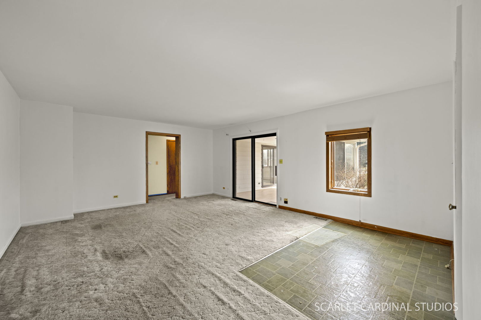 139 W Madison Street, Villa Park, IL 60181