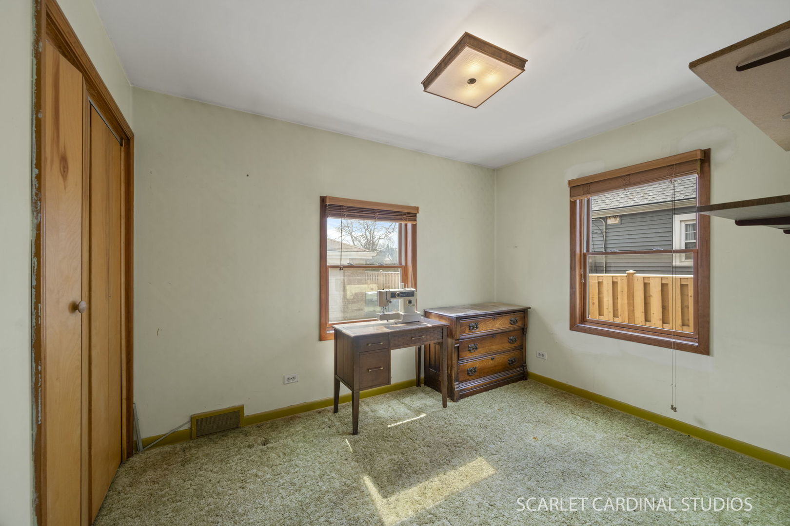 139 W Madison Street, Villa Park, IL 60181