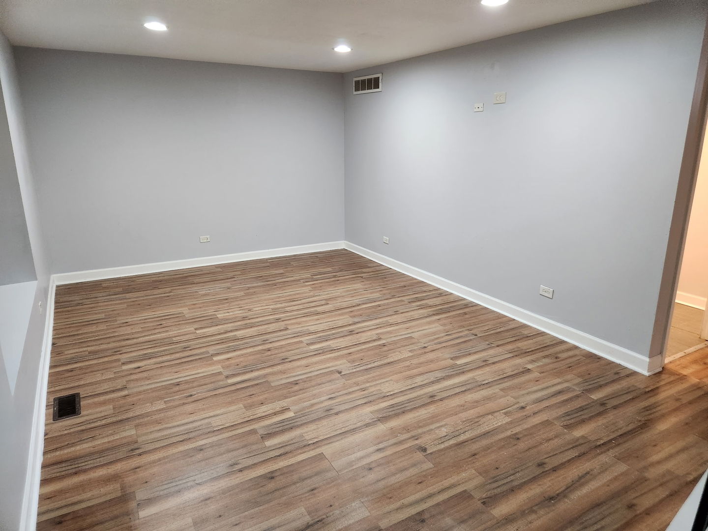 4453 Provincetown Drive, Country Club Hills, IL 60478