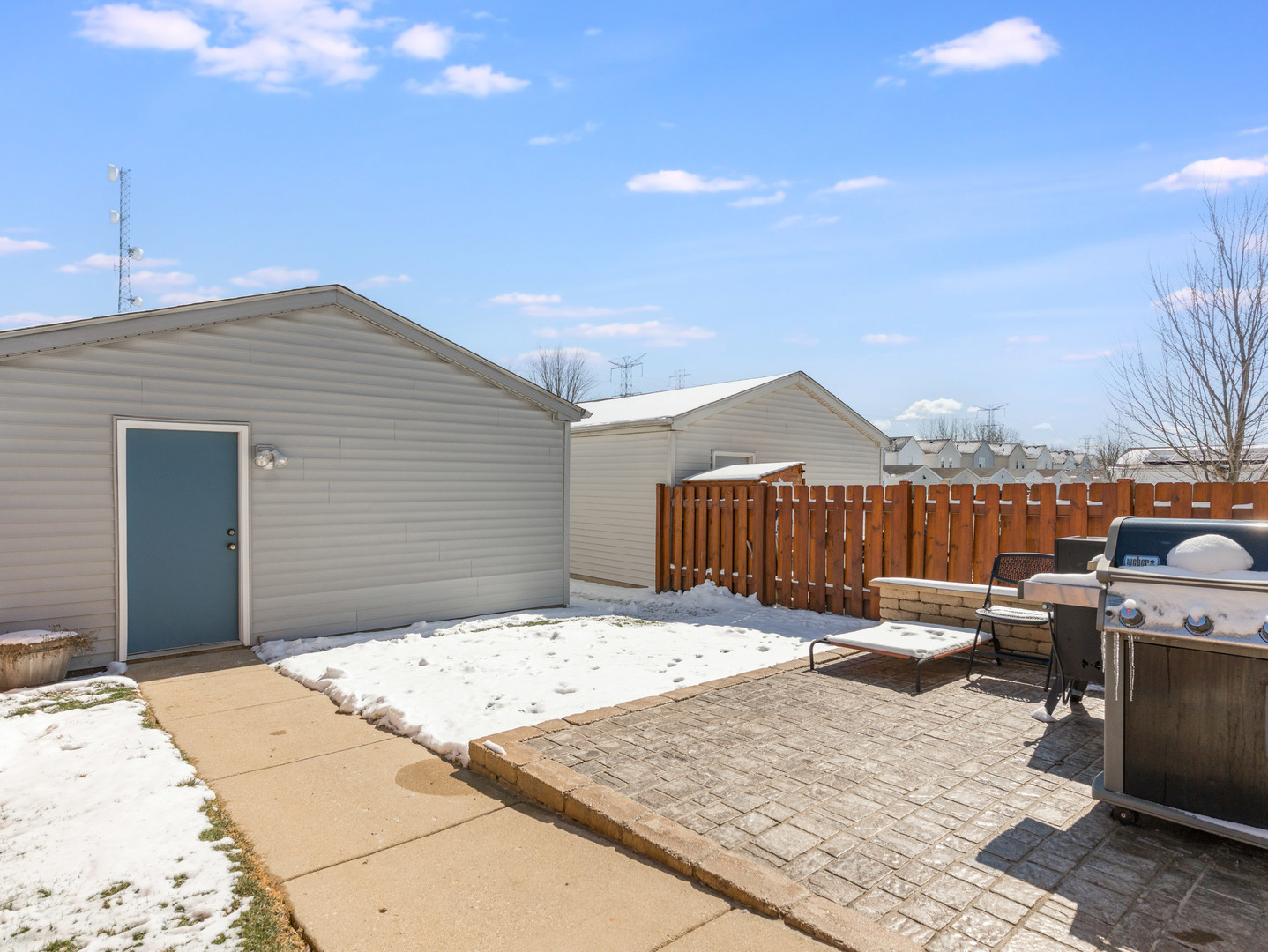 1994 Middlebury Drive, Aurora, IL 60503