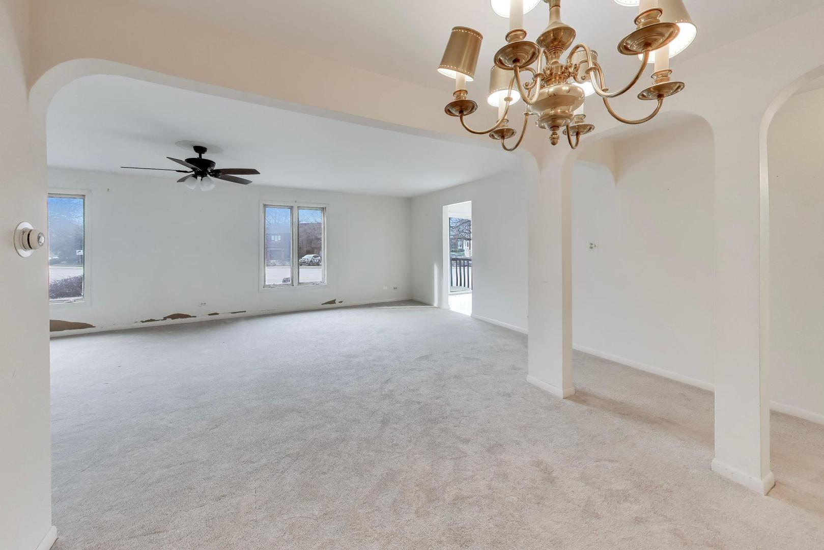 2300 W Talcott Road #1D, Park Ridge, IL 60068