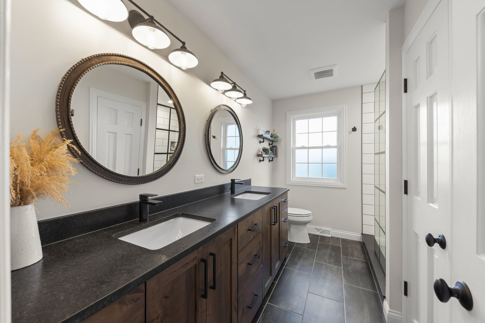 14340 Ridge Avenue, Orland Park, IL 60462