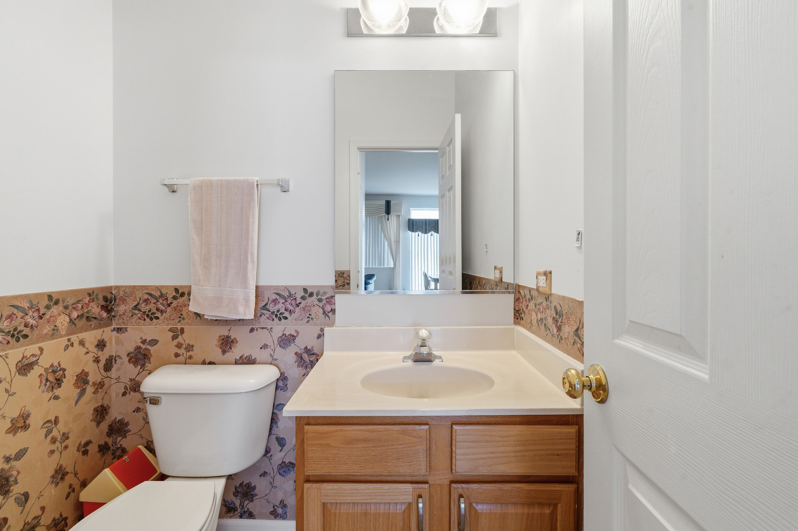 100 Sycamore Drive, Bolingbrook, IL 60490