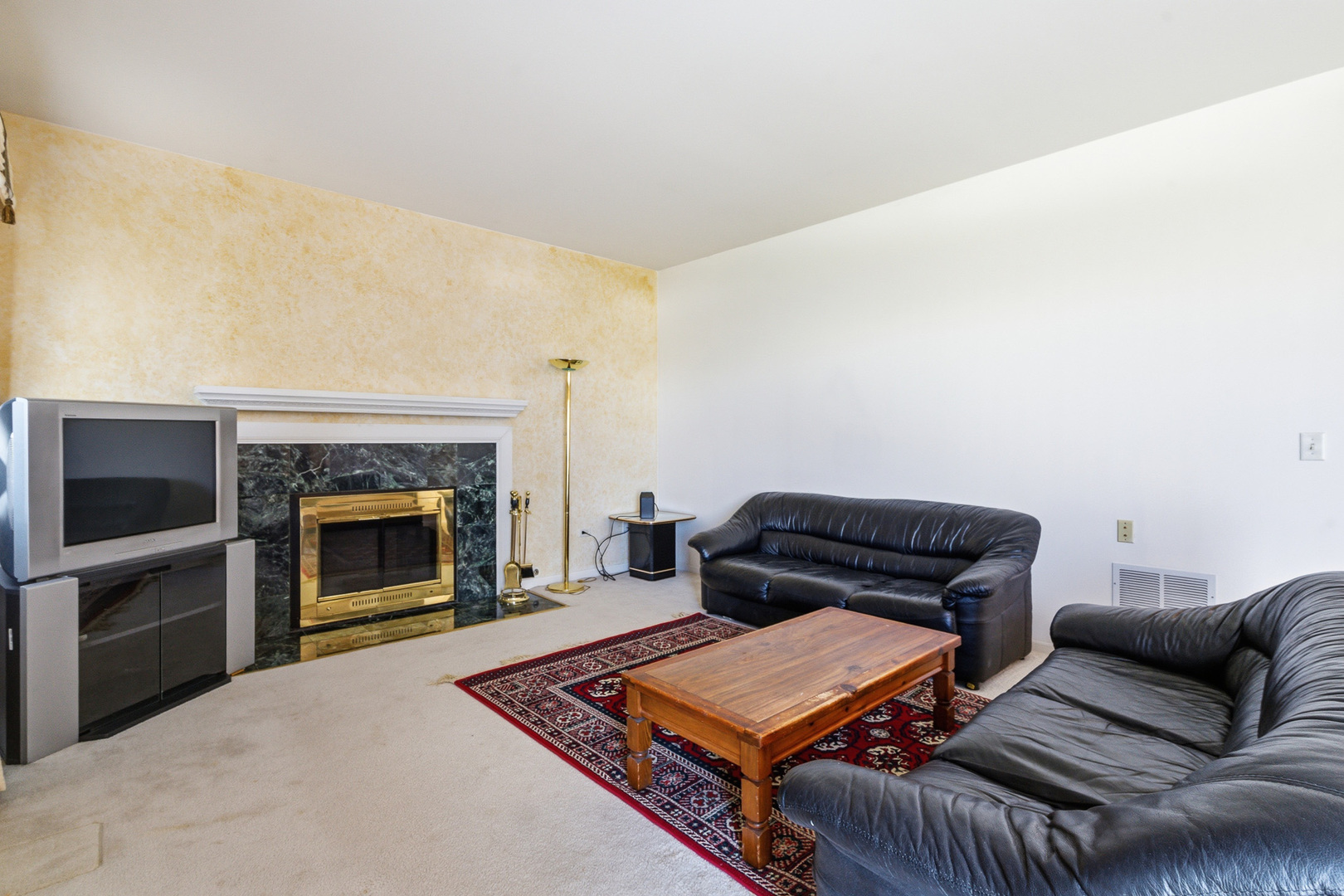 100 Sycamore Drive, Bolingbrook, IL 60490