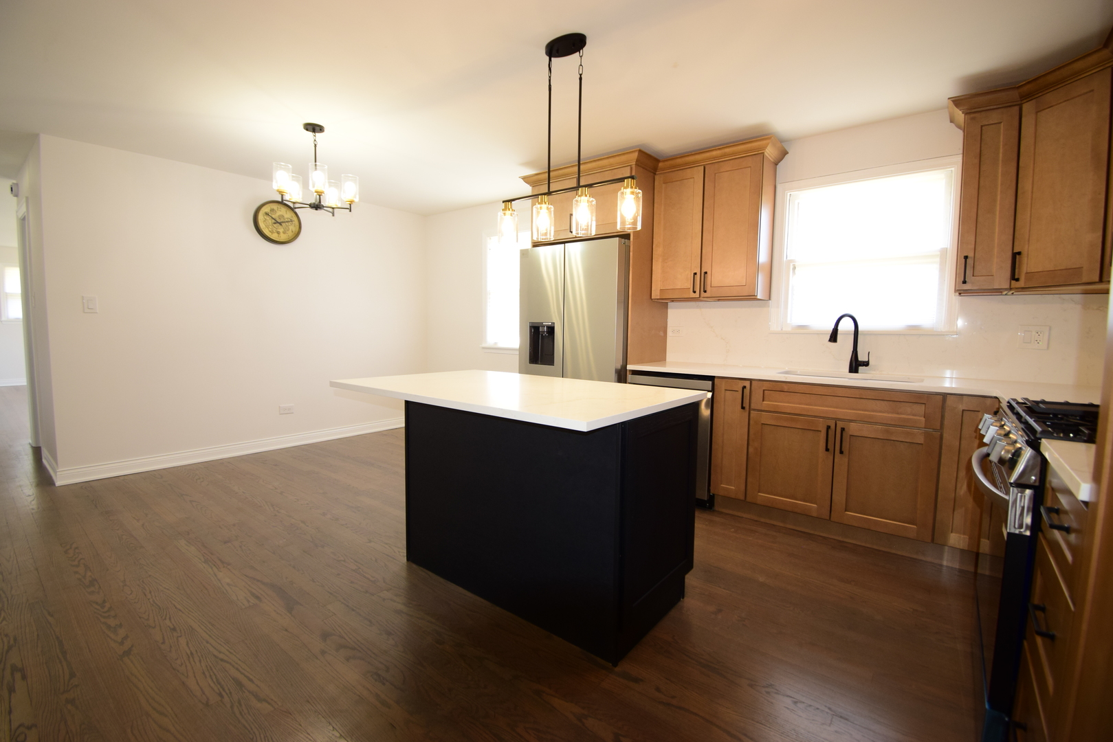 903 Porter Street, Lemont, IL 60439