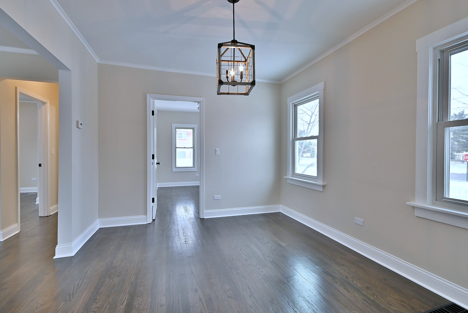 9016 Southview Avenue, Brookfield, IL 60513