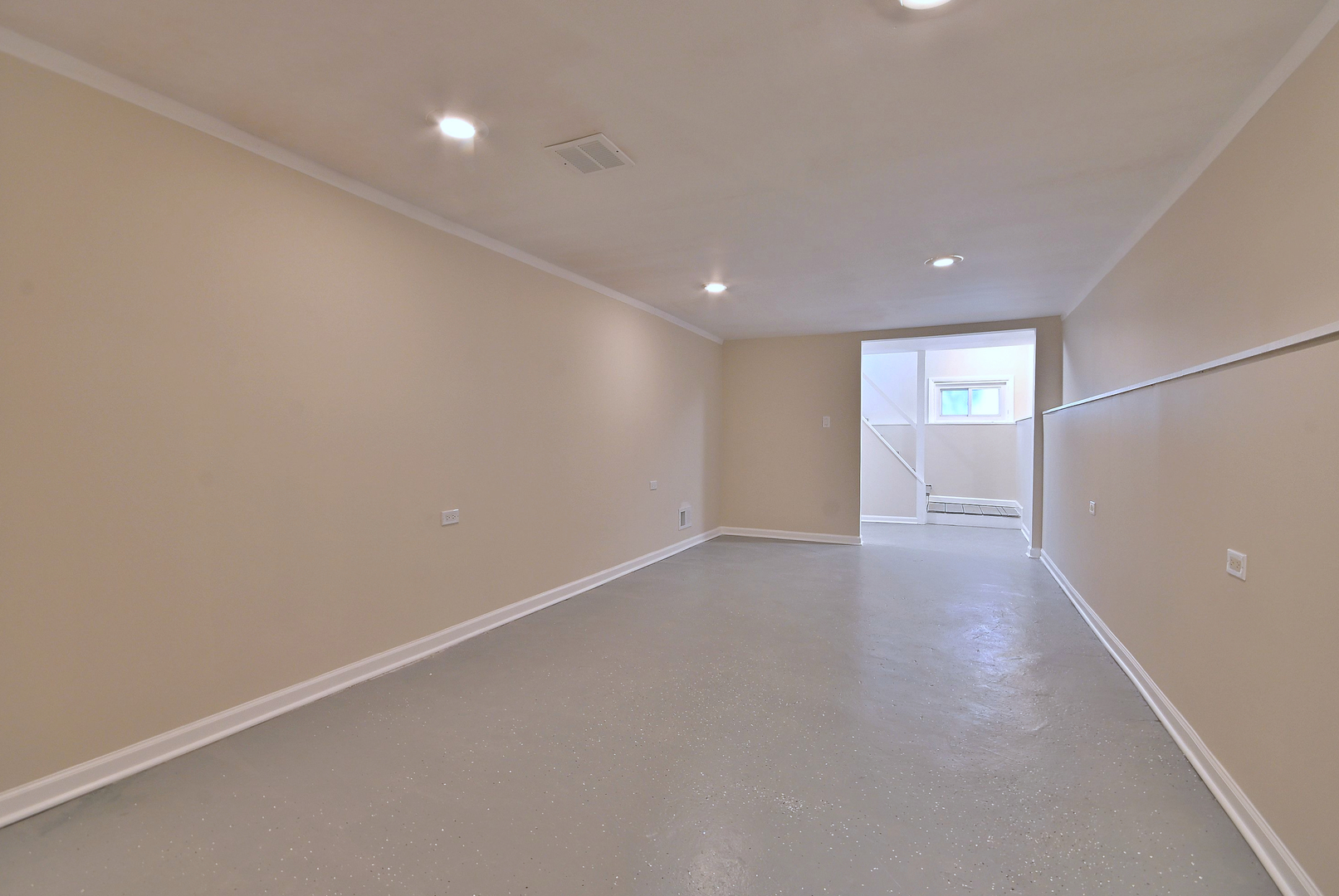 9016 Southview Avenue, Brookfield, IL 60513