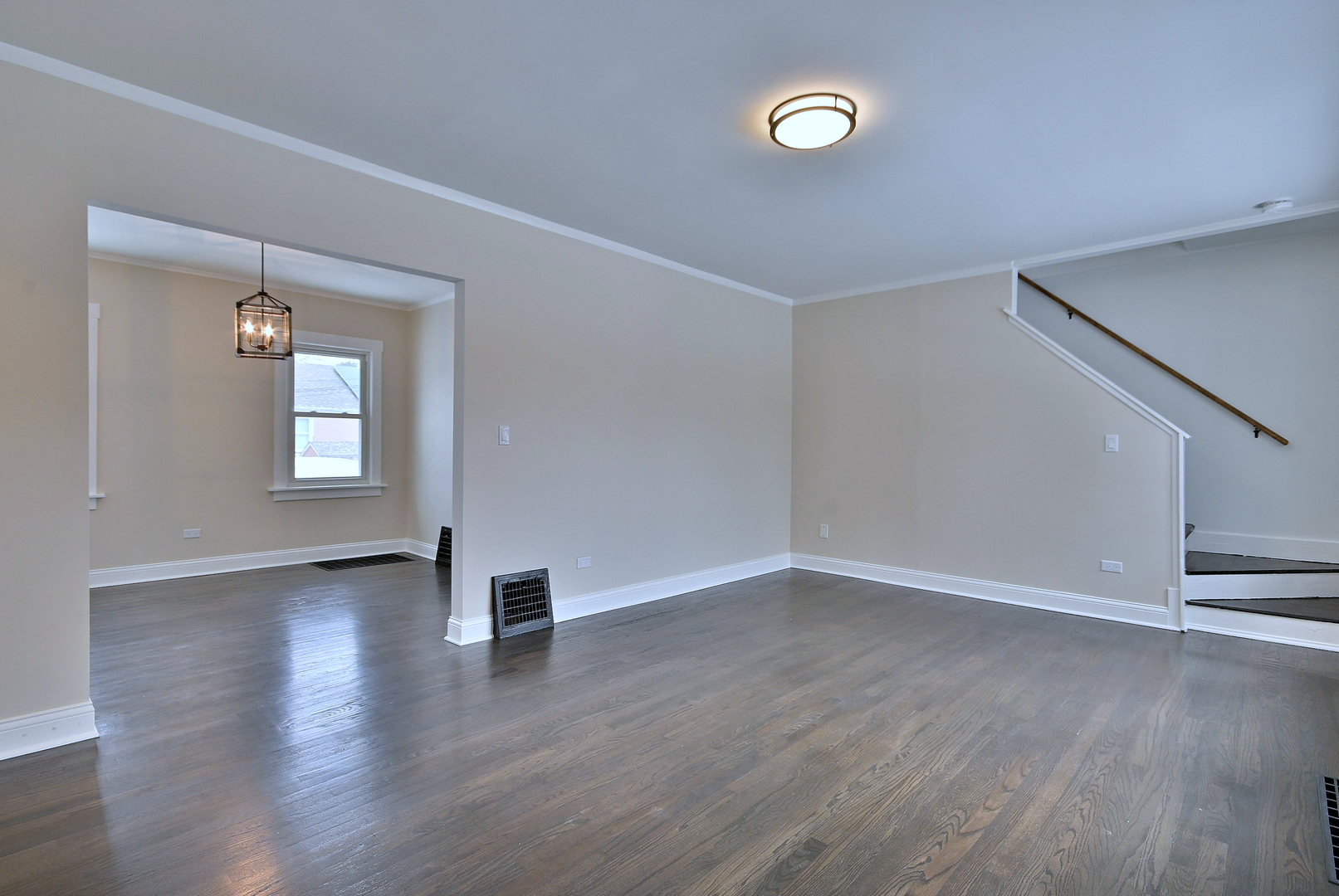 9016 Southview Avenue, Brookfield, IL 60513