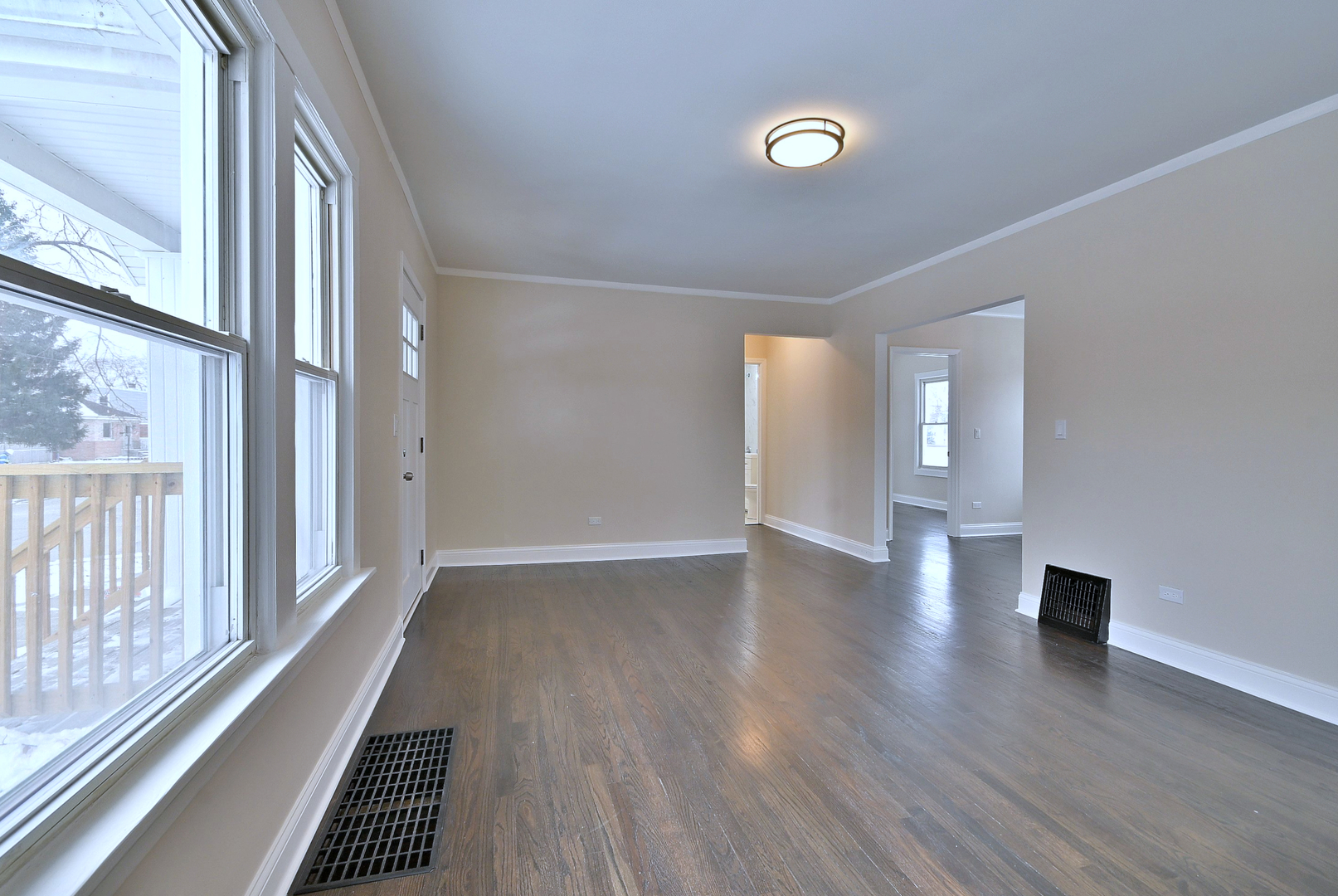 9016 Southview Avenue, Brookfield, IL 60513