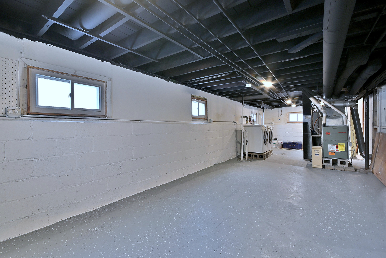 9016 Southview Avenue, Brookfield, IL 60513