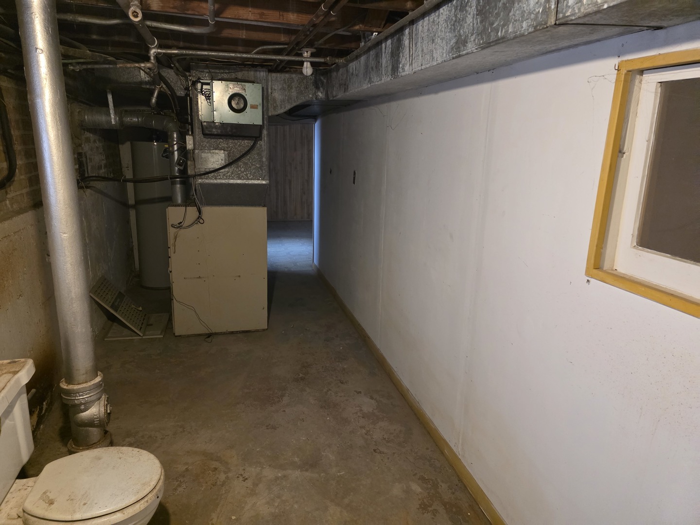 7747 W Balmoral Avenue, Chicago, IL 60656