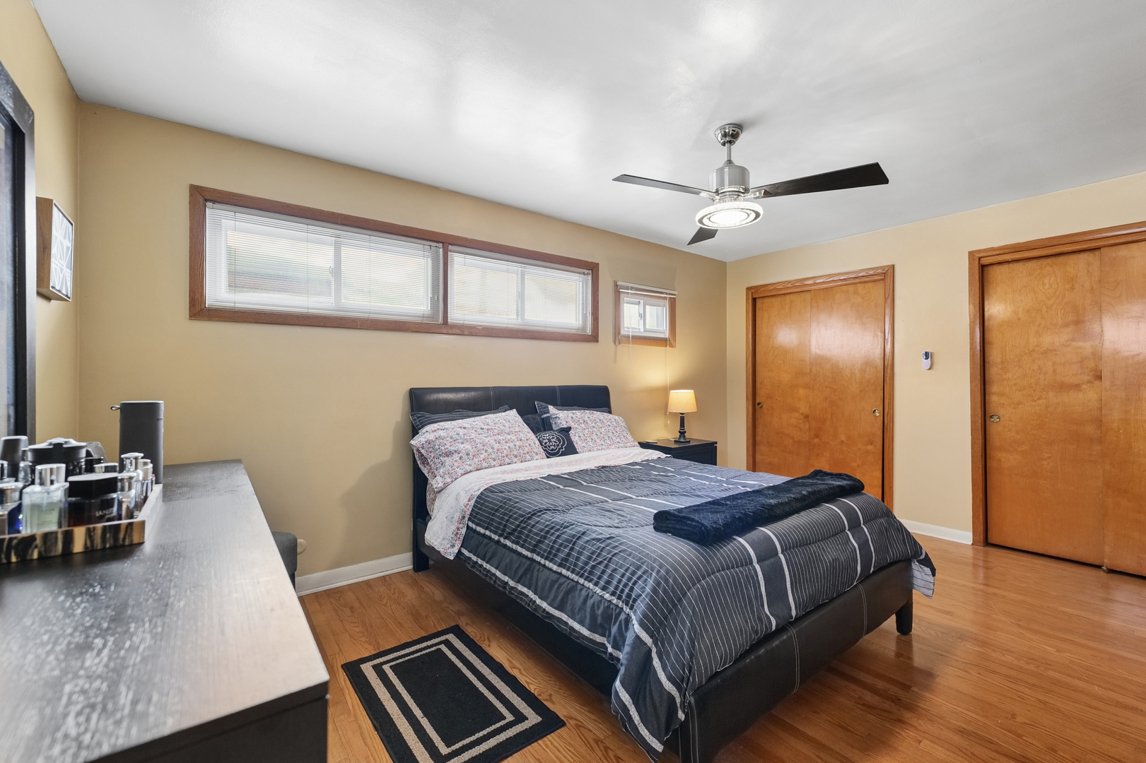 4437 W 100th Street, Oak Lawn, IL 60453