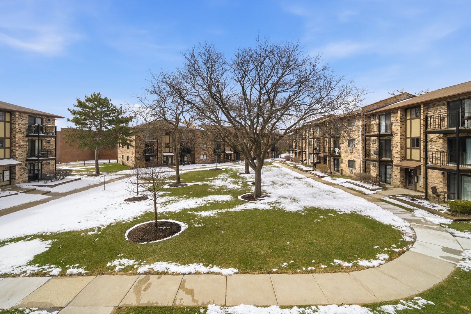 110 Klein Creek Court #3C, Carol Stream, IL 60188