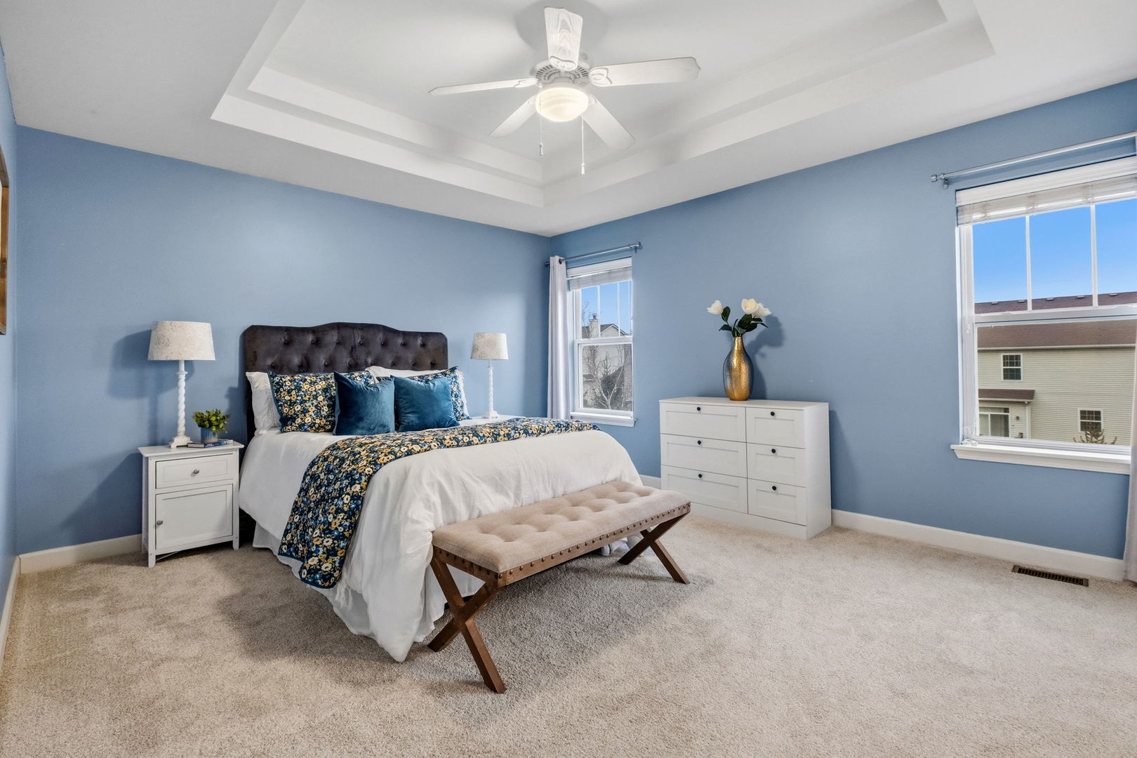 2843 Sweet Clover Way, Wauconda, IL 60084