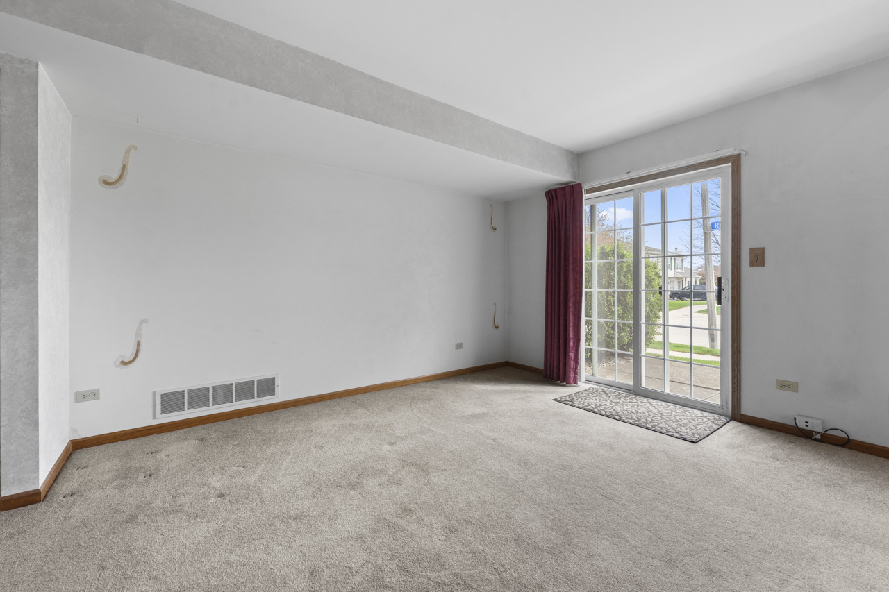 1464 Root Street, Crest Hill, IL 60403