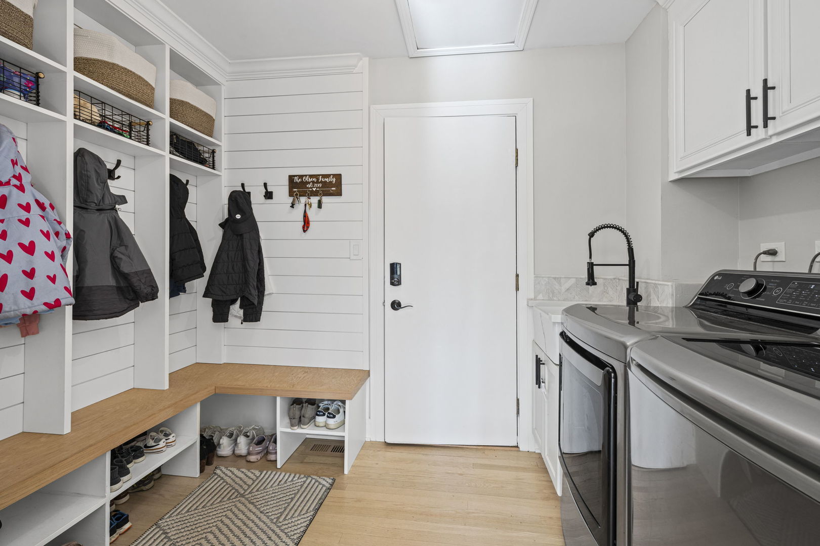 2005 N Woodland Lane, Arlington Heights, IL 60004