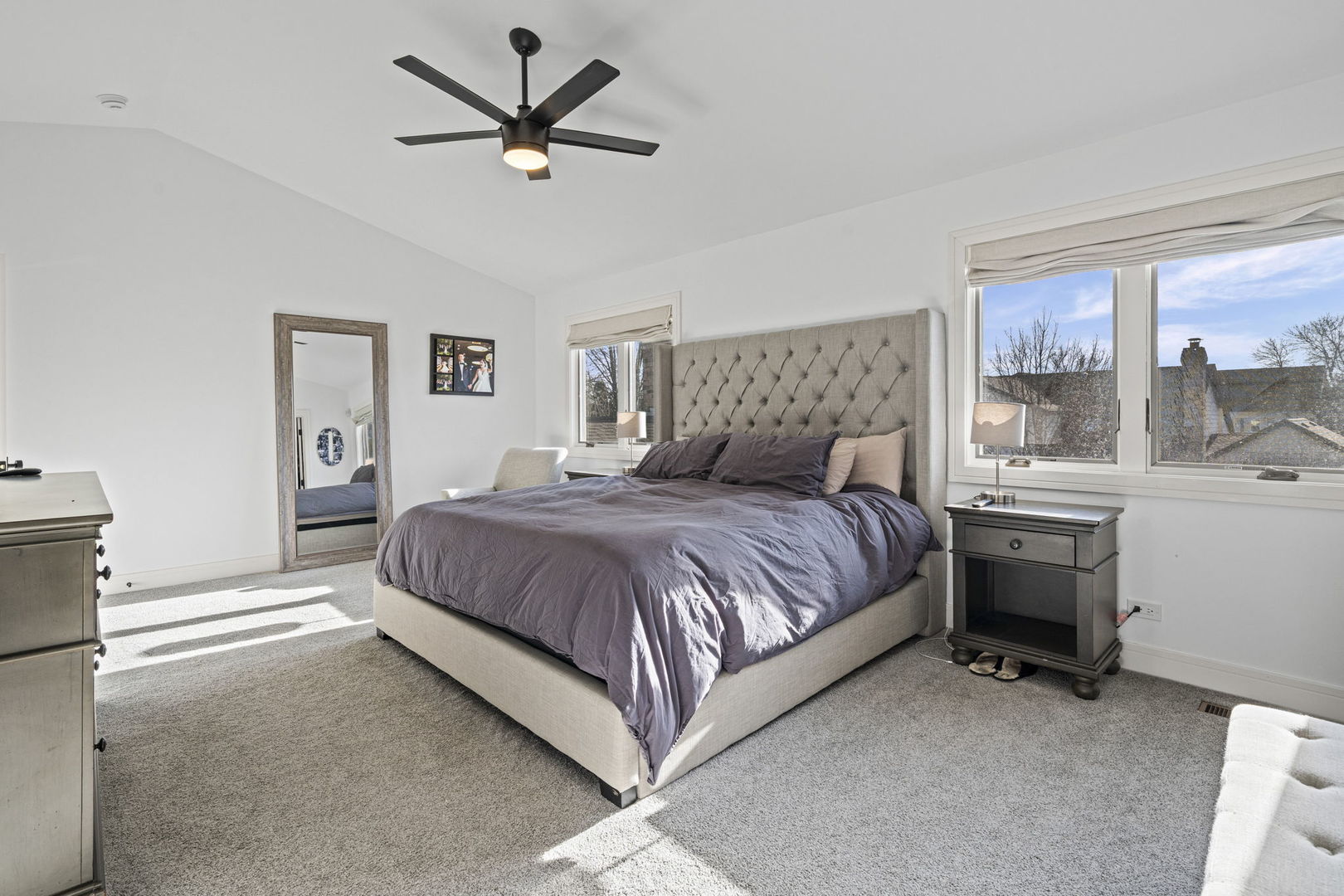 2005 N Woodland Lane, Arlington Heights, IL 60004