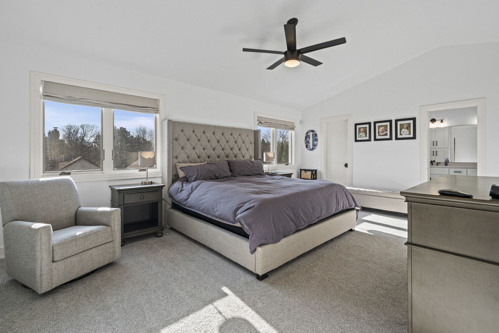 2005 N Woodland Lane, Arlington Heights, IL 60004